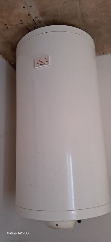 su ceni qosqu: Su qızdırıcı satılır. 7-8 ay işləyib.heçbir pırablemi yoxdur