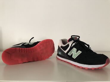 Patike: New Balance, 37.5, bоја - Crna — 4