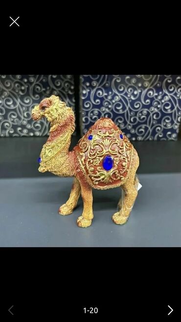 Masaüstü dəstlər: Masaüstü dekorativ aksesuarlar dəsti - Tematik saat fiqurları: - — 16