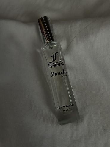 лана дель рей: Оригинал California Miracle, 15 мл

Возможен торг — 1