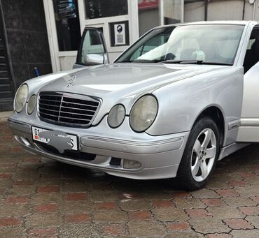 мерседесбенз 1117: Mercedes-Benz E-Class: 2001 г., 2.2 л, Автомат, Бензин, Седан