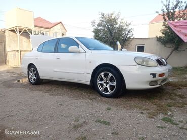 Daewoo: Daewoo Leganza: 2 | 1998 il Sedan