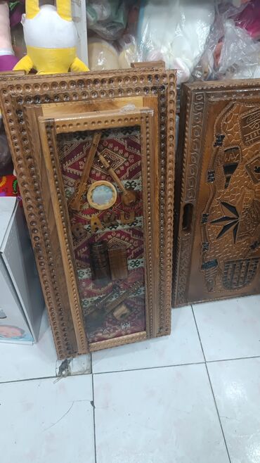 Fiqurlar: Fiqur, rəng - Qızılı — 24