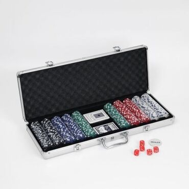 пирамида кубик: Покер в металлическом кейсе (карты 2 колоды, фишки 500 шт, без