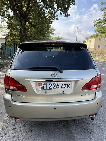 заз сенс: Toyota Ipsum: 2003 г., 2.4 л, Автомат, Бензин, Минивэн — 5