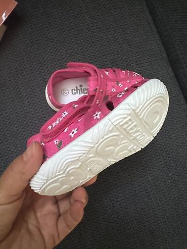 nike react: Детские сандалии Chicco

- Размер: 21 (указан на стельке) — 1