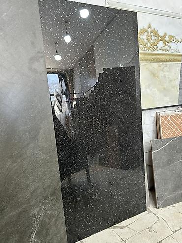 Керамический гранит (керамогранит) крупноформатный, полированный