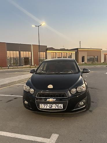 teker 265 35 18: Chevrolet Aveo: 1.6 l | 2014 il 250000 km Sedan — 3