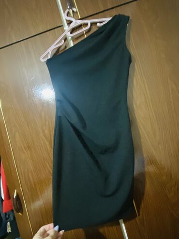 vecerni paltar: Коктейльное платье, XS (EU 34)