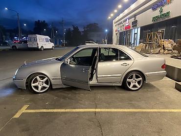 124 e500: Mercedes-Benz E-Class: 2001 г., 3.2 л, Автомат, Бензин, Седан — 2