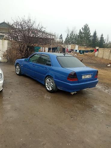 Mercedes-Benz: Mercedes-Benz C 200: 2.2 l | 1997 il Sedan — 9