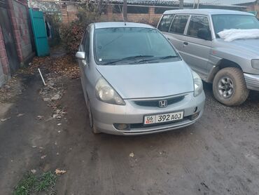 Honda: Honda Fit: 2002 г., 1.3 л, Вариатор, Бензин, Бус