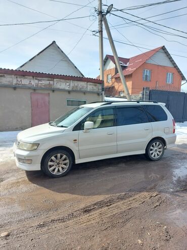 марк 2 2003: Mitsubishi Chariot: 1998 г., 2.4 л, Автомат, Бензин, Кроссовер