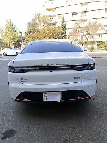 plus maşın: BYD BURAXILIŞ VAR. ilkin ödəniş 2000 azn. 32 ay qalmaq şərti ilə BYD — 2