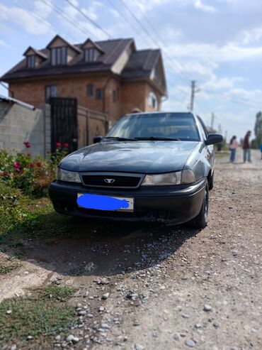 дево: Daewoo Nexia: 1998 г., 1.5 л, Механика, Бензин, Седан