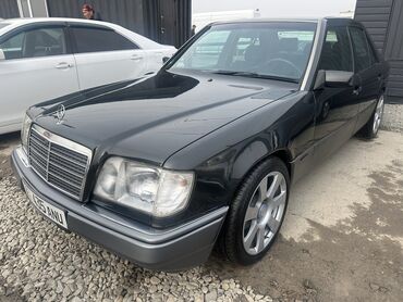 Mercedes-Benz: Mercedes-Benz E-Class: 1995 г., 2.2 л, Механика, Бензин, Седан