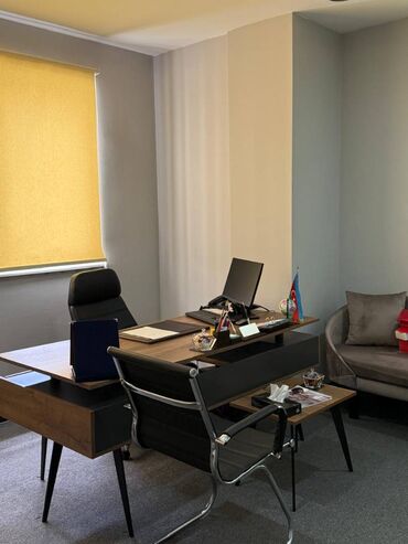 в аренду офис: Ağ şəhər q. yerləşən Babək plazanın 6-cı mərtəbəsində 6 otaqdan ibarət