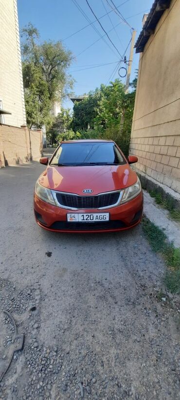 Kia: Kia Rio: 2012 г., 1.4 л, Механика, Бензин, Седан