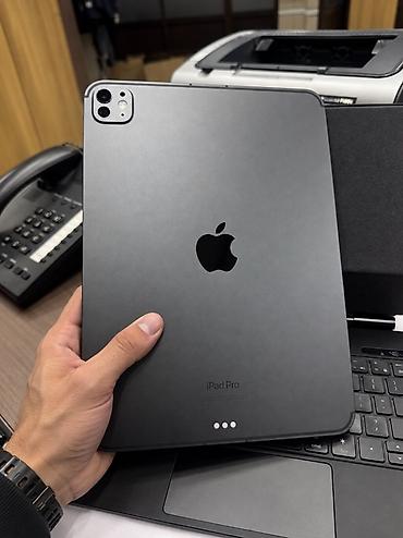 Планшеты: Apple iPad Pro 11" (М4), 256 ГБ, Wi‑Fi, космический серый АКБ 95% — 1