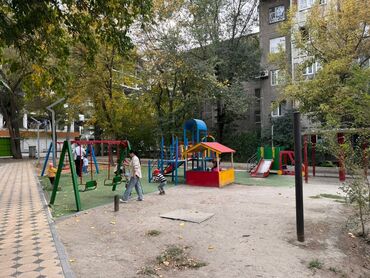 квартира ак босого на долгий срок: 3 комнаты, 56 м², 104 серия