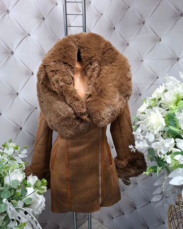 Zimske jakne: One size, Jednobojni, Sa postavom, Krzno — 2