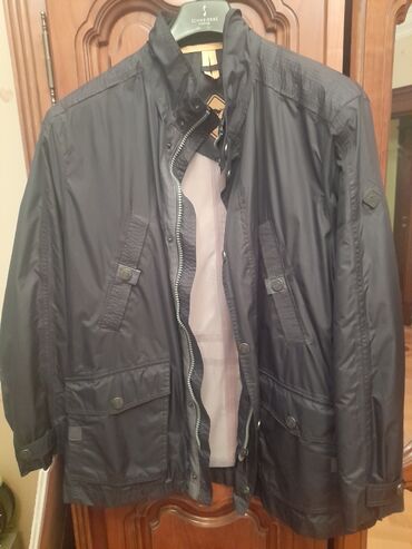 Куртки: Куртка XL (EU 42), 2XL (EU 44), цвет - Черный