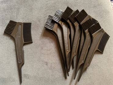 оптом метал: Корейские щетки для окрашивания волос, с расческой. Очень