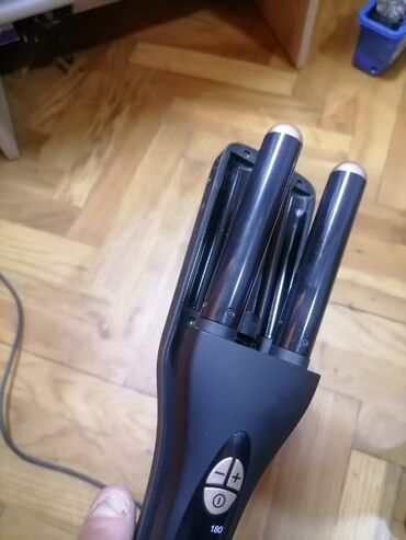 Figaro za kosu: Figaro PARIS HILTON 75 W za pravljenje lokni na vašoj kosi Profi je na lalafo.rs — 6 Figaro za kosu: Figaro PARIS HILTON 75 W za pravljenje lokni na vašoj kosi Profi je — 6