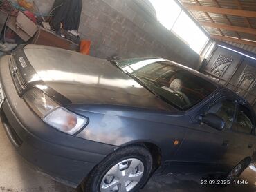 машины на обмен: Toyota Carina: 1992 г., 1.6 л, Механика, Бензин, Седан