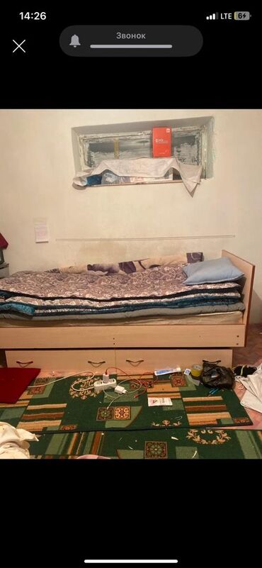 Односпальные кровати: Односпальные кровати