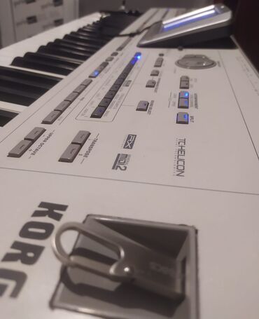 Sintezatorlar: Sintezator, Korg -da lalafo.az — 10 Sintezatorlar: Sintezator, Korg — 10