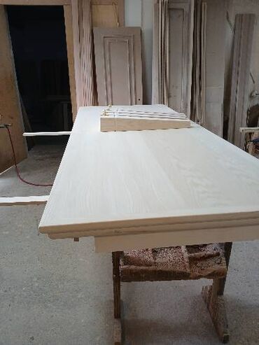 Ostali nameštaj: Nameštaj po meri od punog drveta univera i medijapana farbanog — 20