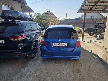 салон фит: Honda Fit: 2003 г., 1.5 л, Вариатор, Бензин, Хэтчбэк — 2