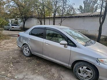 двигатель на сефиро: Honda Fit Aria: 2004 г., 1.5 л, Вариатор, Бензин, Седан — 3
