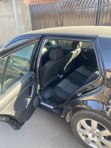 Volkswagen: Volkswagen Golf: 2003 г., 1.6 л, Автомат, Бензин, Хэтчбэк — 6