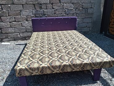 Mebellərin yığılması: Təzə çarpayılar 1 nəfərlik çarpayılar 60manat. 2 nəfərlik taxt — 5