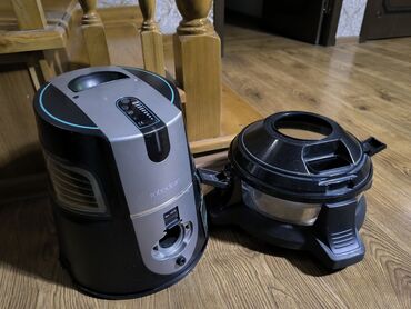 aura roboclean цена в германии: Пылесос, Моющий, Смешанная, Водяной фильтр