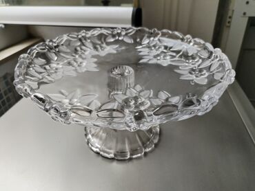 Meyvə qabları: Ваза Bohemia, Чехия -40 AZN. 2 хрустальные большие вазы советских — 10