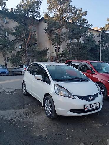 транс: Honda Fit: 2010 г., 1.5 л, Автомат, Бензин, Хэтчбэк — 1