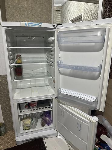 Техника для кухни: Холодильник Indesit, двухкамерный, белый - Классическое исполнение — 2