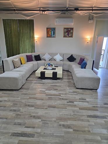 suraxanida kiraye ev: Kirayə günlük Villa – şəxsi geniş həyətyanı sahə və hovuz - Üç — 8