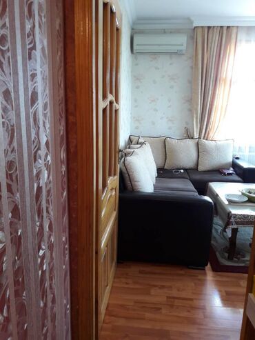 Köhnə tikili: Sumqayıt, 3 otaqlı, Köhnə tikili, 50 kv. m — 3