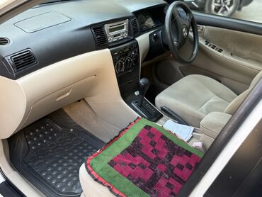 Toyota: Toyota Corolla: 2004 г., 1.5 л, Автомат, Бензиновая, Хэтчбэк — 9