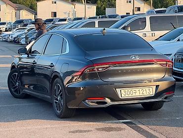 газ 13 чайка: Hyundai Grandeur: 2022 г., 3 л, Автомат, Газ, Седан — 3