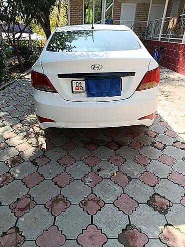 Hyundai Solaris: 2016 г., 1.4 л, Автомат, Бензин, Седан