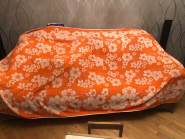 Dəsmallar: Üz üçün Yeni Dəsmal, Ünvandan götürmə — 9