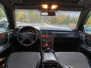 Продажа авто: Mercedes-Benz E-Class: 2000 г., 2.2 л, Механика, Дизель, Седан — 6