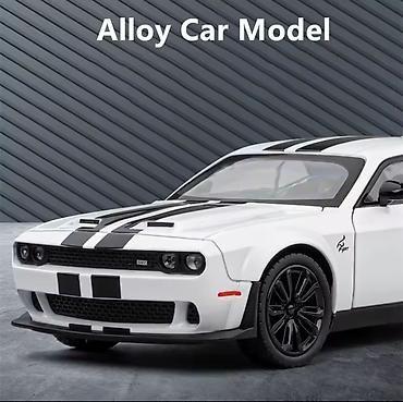 Спорт и хобби: Məhsul: Die-cast ərintidən model avtomobil – Dodge Challenger — 2