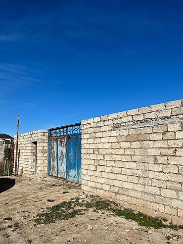 Həyət evləri və villaların satışı: Ev mərdəkandadı obşi həyət 4sot yarımdı .3 otağ 1zal mətbəx — 1