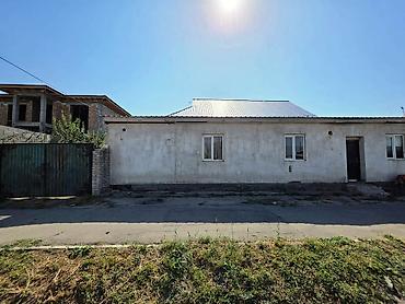 Үйлөрдү сатуу: 6 бөлмө жана андан көп, 120 м², 8 соток, Бишкек, Ынтымак ж/м Риелтор — 2